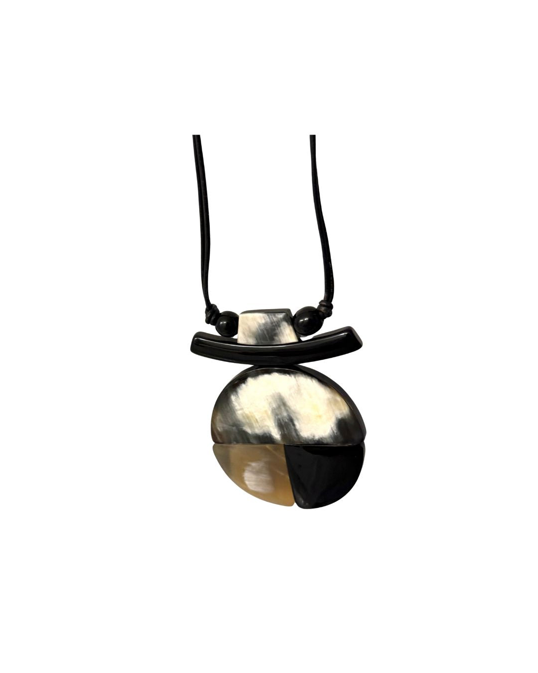 Savanna Curve Pendant Necklace
