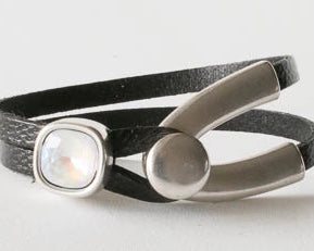 Leather Bracelet with Swarovski Crystal Cube