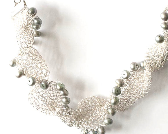 Be in Bloom Necklace