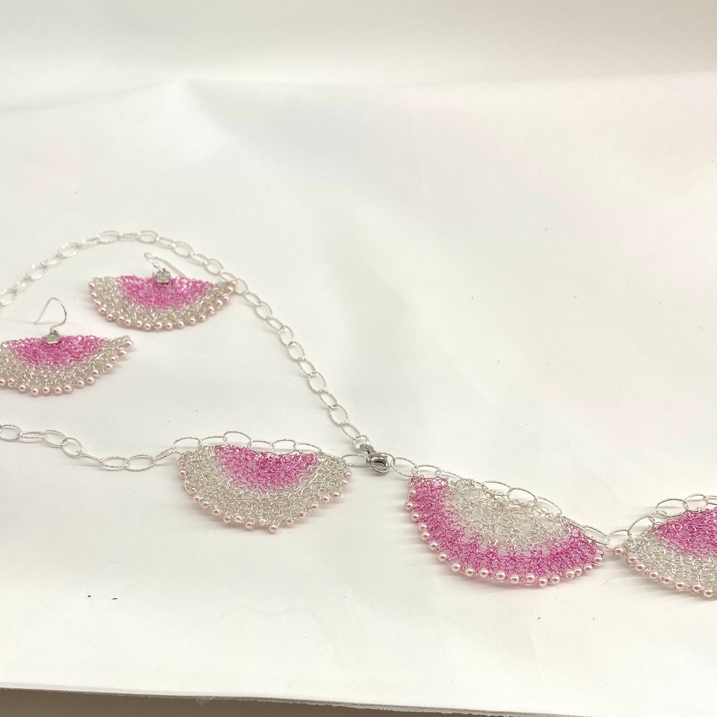 Statement Fan Necklace