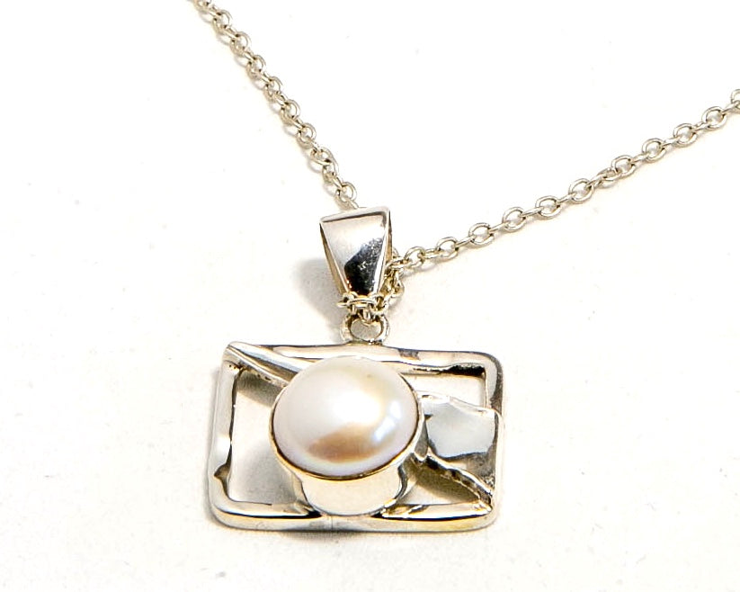 Mabe Fresh Water Pearl and Sterling Silver Pendant