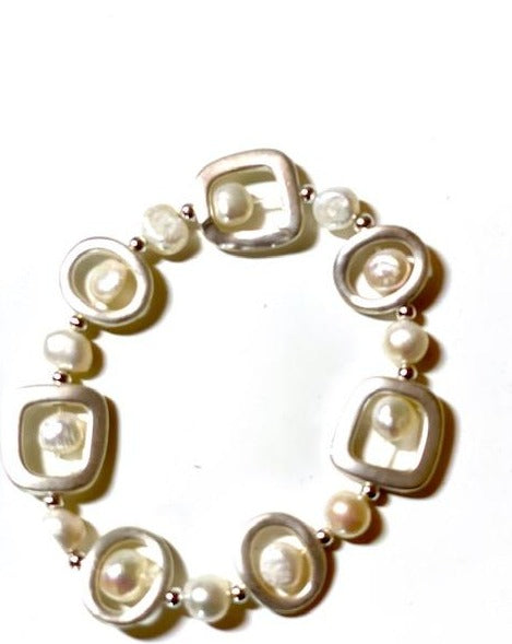 Fresh Water Pearl Elegant Earrings