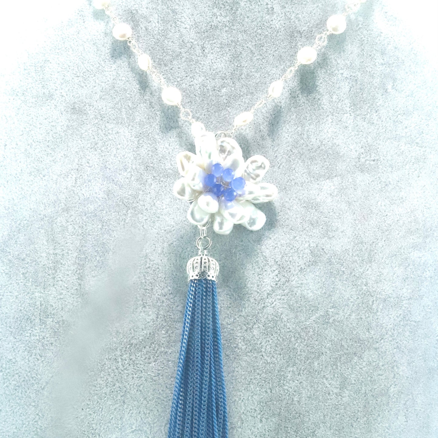 Flower Pearl Pendant