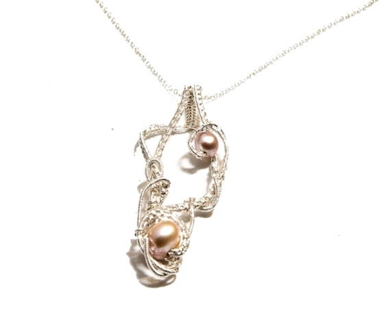 Simple and Gorgeous Pendant