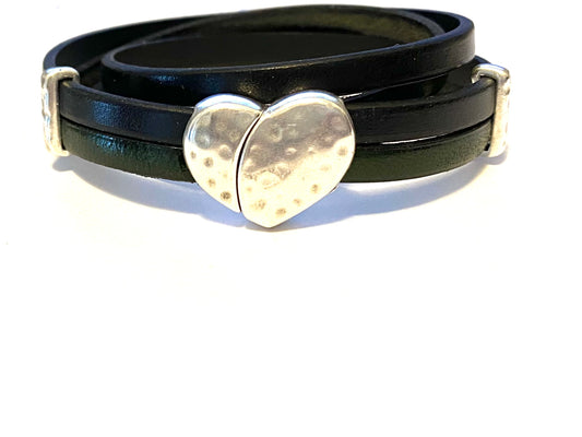 Heart Clasp Leather Bracelet