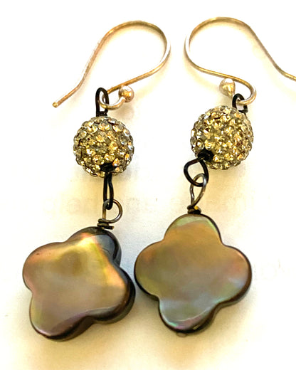 Mother of Pearl Multi-strand Beauty