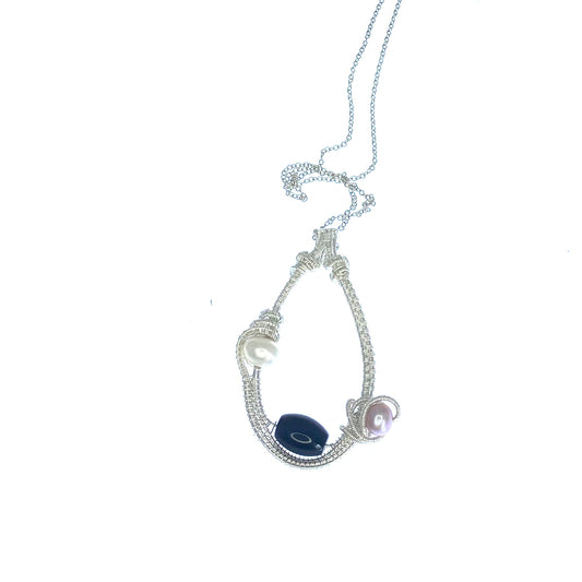 Freshwater Pearl and Onyx Pendant